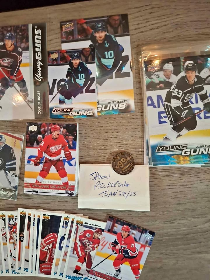 Hockey Card YG BLOW OUT