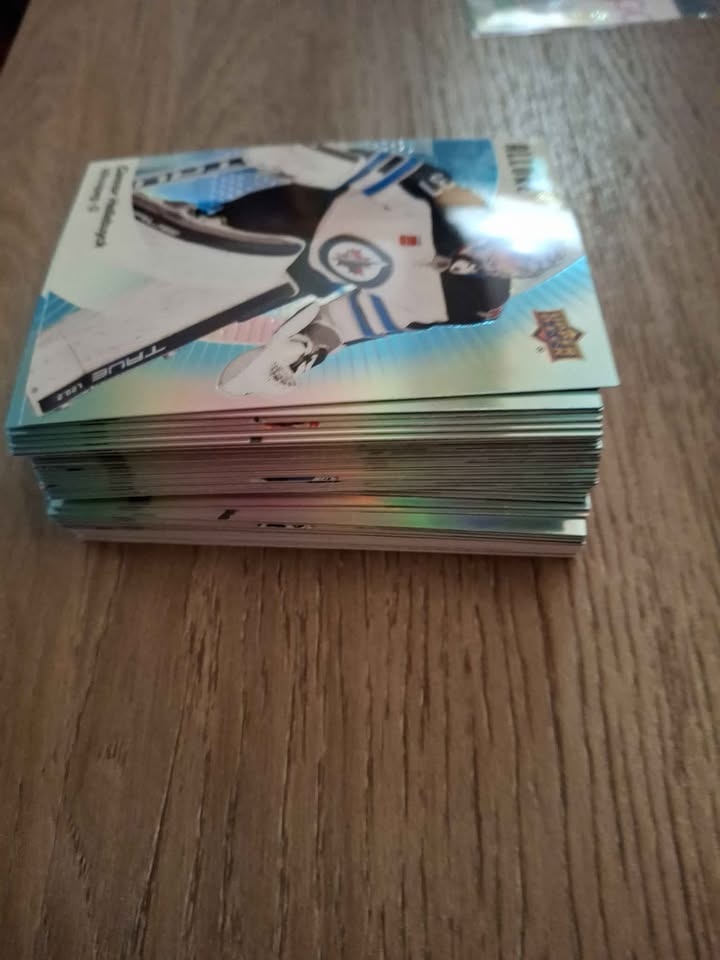 NHL 400 card bulk lot - photo 2