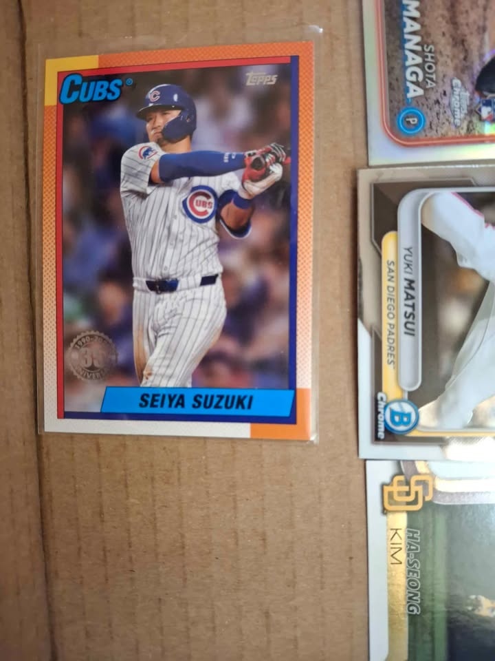 Baseball card bundle - photo 5