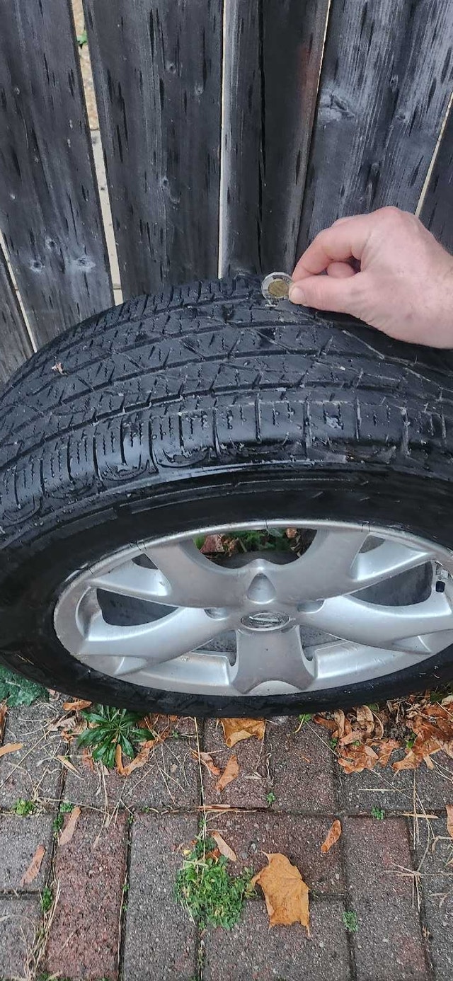 225/60R17 Firestone Destination Winter tires on Nissan Rims - photo 4
