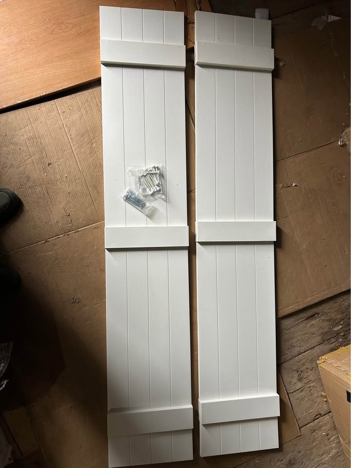 New Four Board and Batten Vinyl Shutters (Set of 2) - photo 2