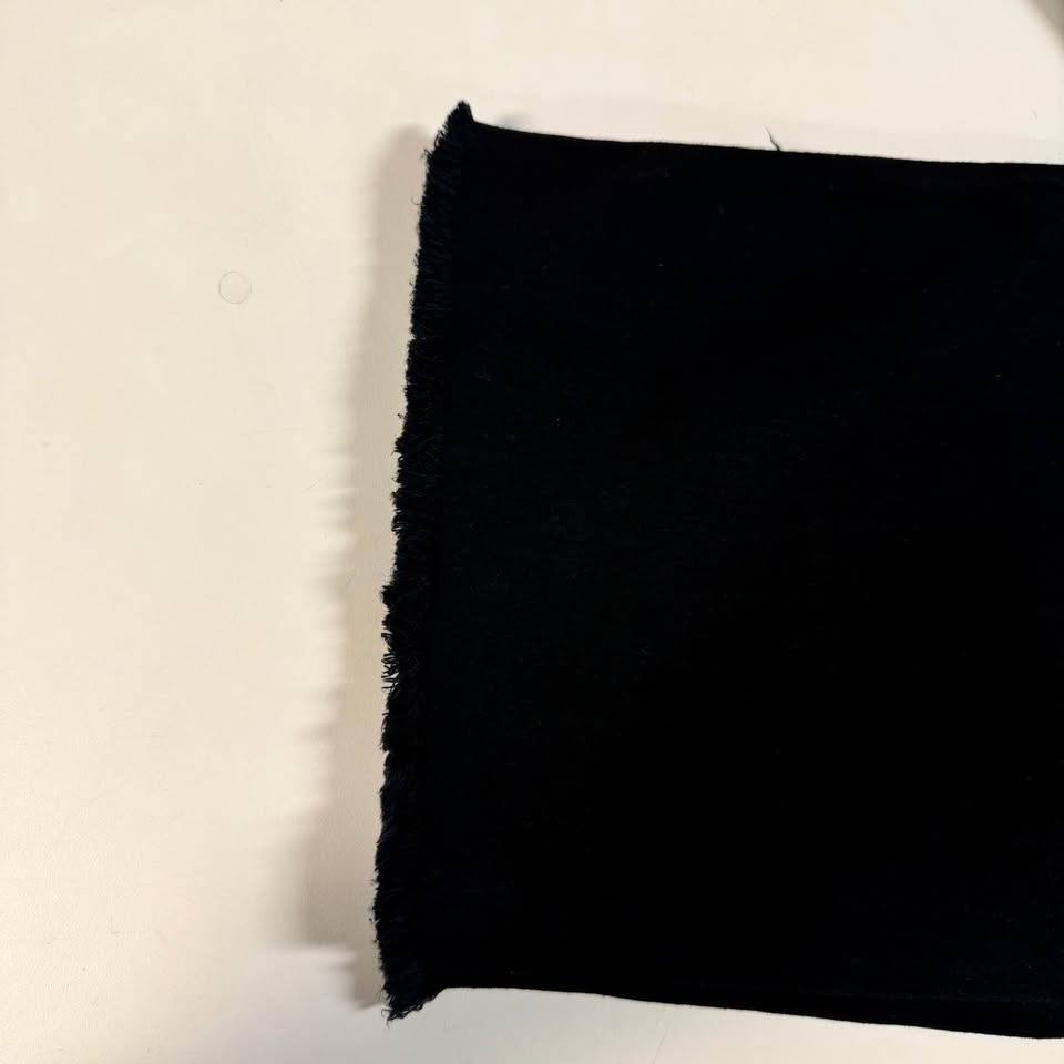 ZARA Woman’s Black Raw Hem Jeans – Size 32 - photo 5