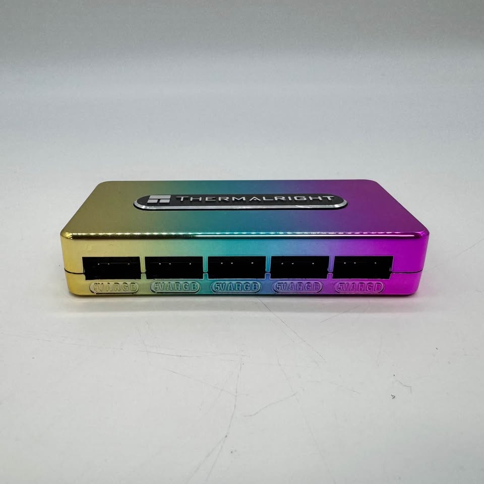 Thermalright 5V ARGB RGB Hub – SATA Powered - photo 2