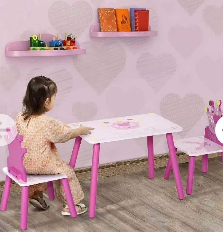 New kids wooden table with 2 chairs
