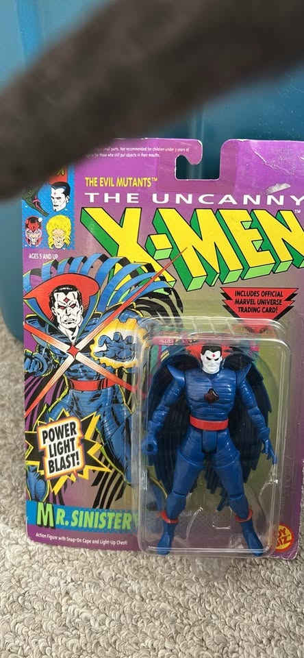 X-Men action figures: 1993 Toy Biz Marvel - photo 5