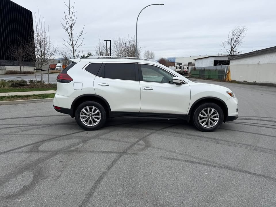 2018 Nissan Rogue - photo 4