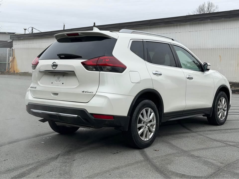 2018 Nissan Rogue - photo 5