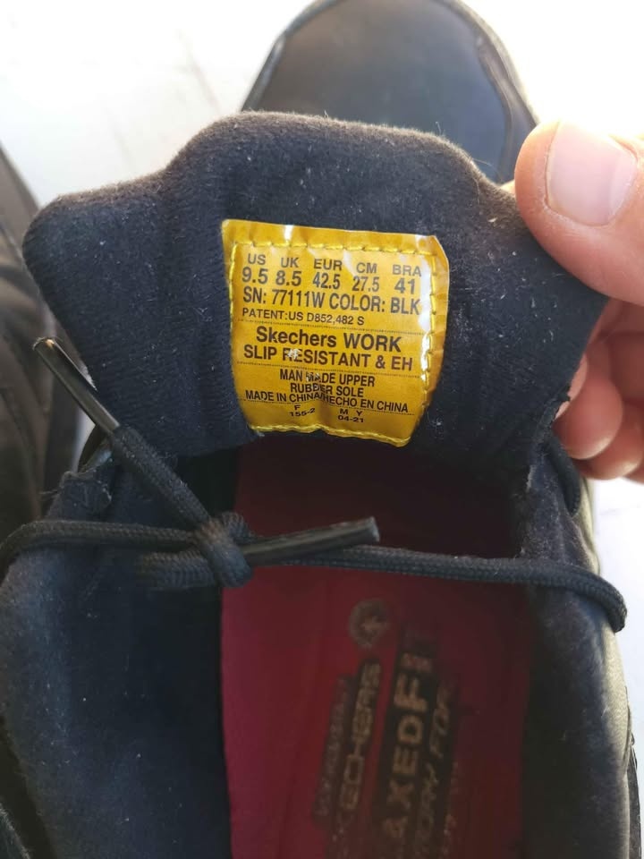 Slip resistant Memory Foam black shoes - photo 4
