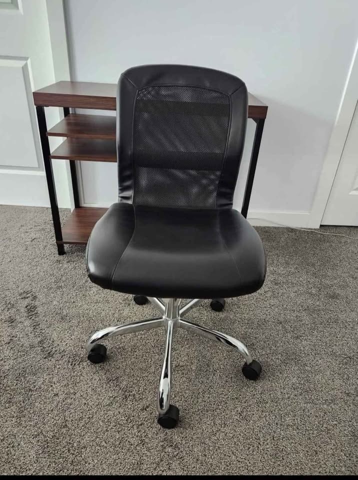 Task/Computer Chair - photo 2