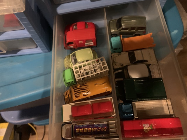 Tomica Tomy cars and garage - originals 1974 - present Japan!!! - photo 4