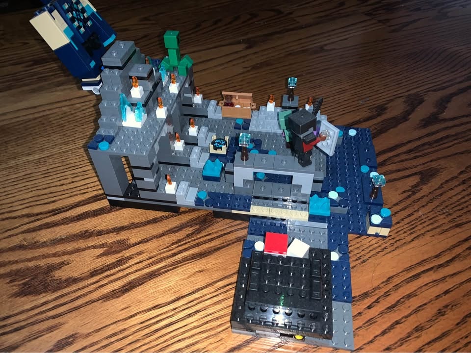 LEGO Minecraft The Deep Dark Battle Set - 21246 - photo 3