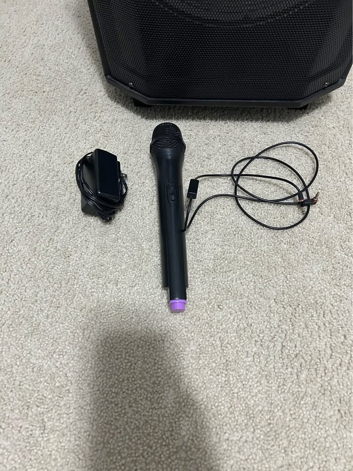 Sylvania Bluetooth Party Speaker/ Karaoke Speaker - photo 3