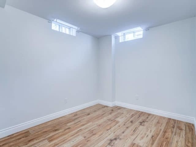1 BHK basement for Rent near Queen & Chinguacousy intersection