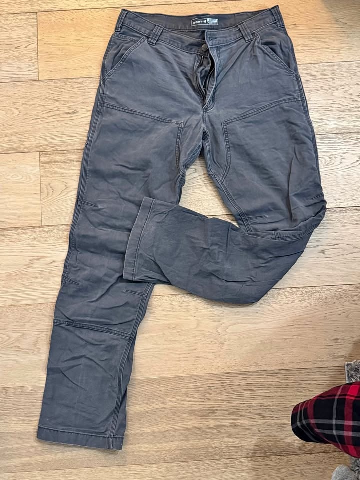 Men’s Carhartt Work Pants
