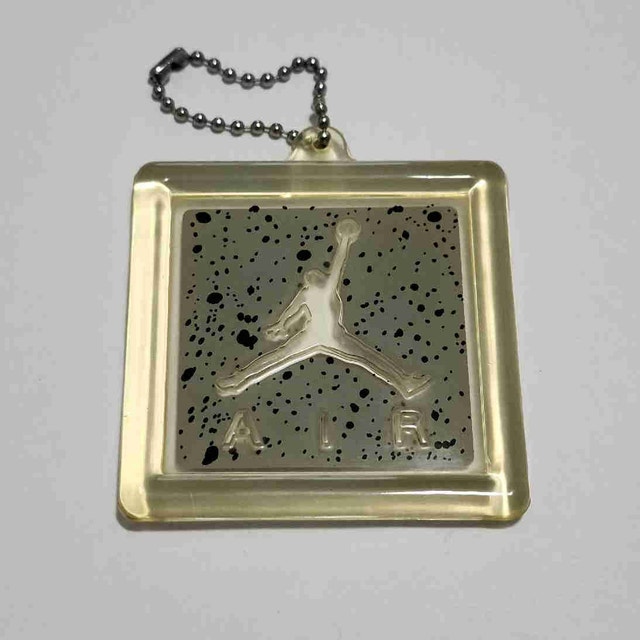 Vintage Cloud Speckled Nike Air Jordan Hang Tag Keychain RARE
