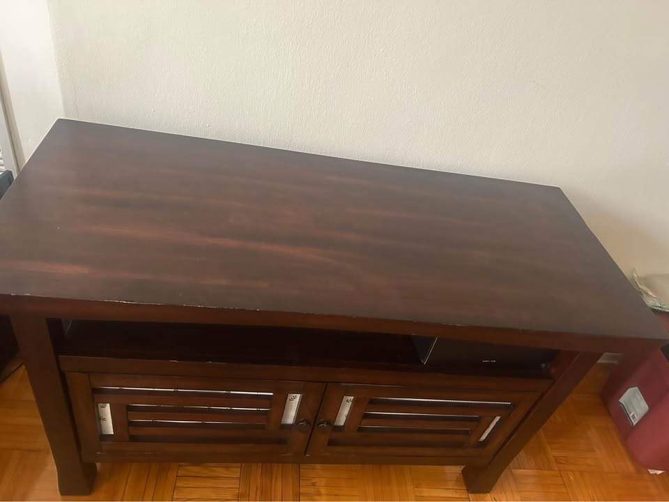Vintage Wooden TV stand (Sturdy) - photo 5