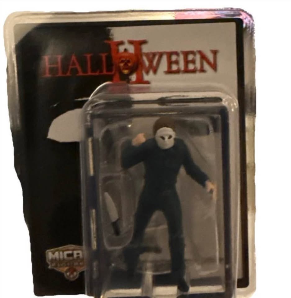 Michael Myers Halloween Micro Figure - photo 3