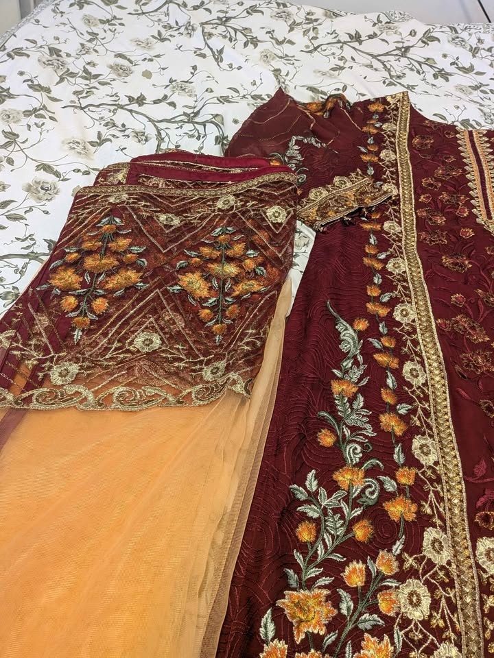 3 piece stitched embroided designer suit - photo 4