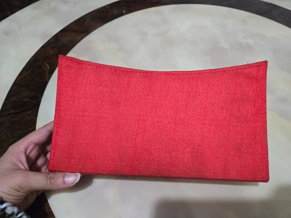 ❤️ Elegant Red Silk Clutch – Perfect for Weddings & Parties! - photo 4