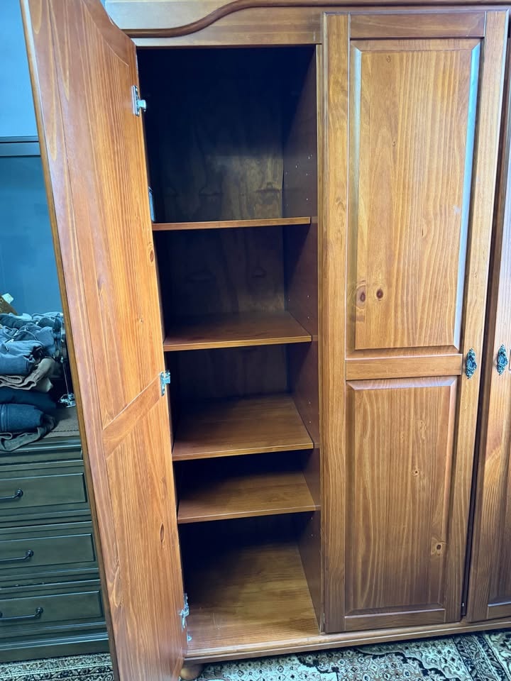 Solid Wood Wardrobe / Armoire – 3 Door, Shelves Inside - photo 2