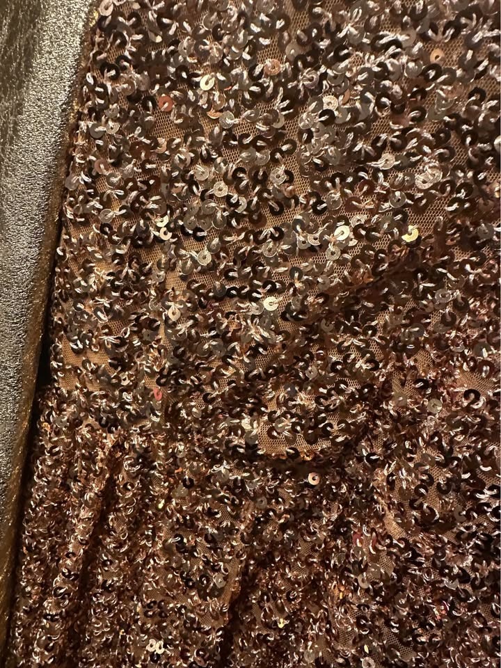 Stunning Gold Sequin Maxi Dress – Perfect for Parties or Events! - photo 2