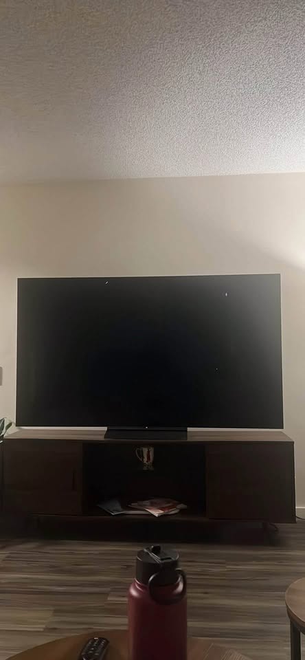 77” LG Oled Smart TV - photo 2