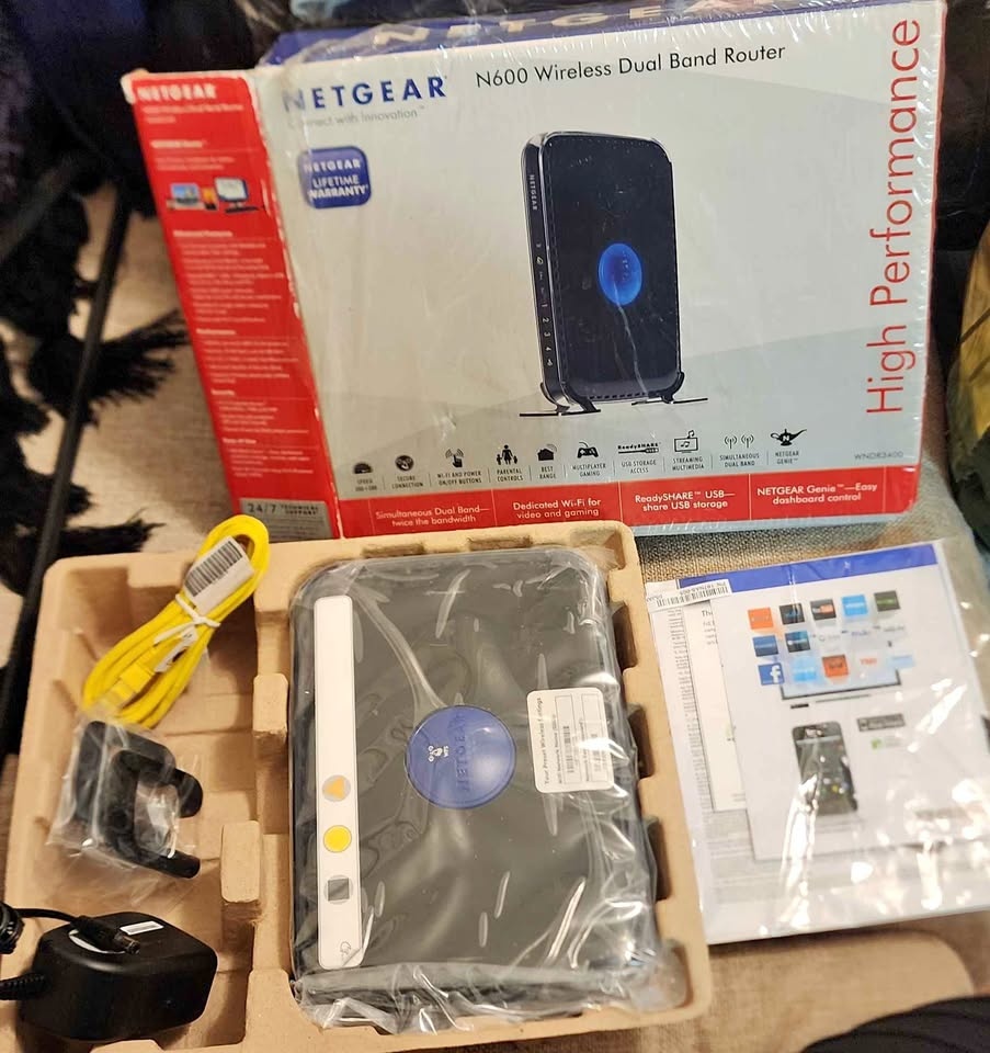 Netgear N600 wireless dual band router