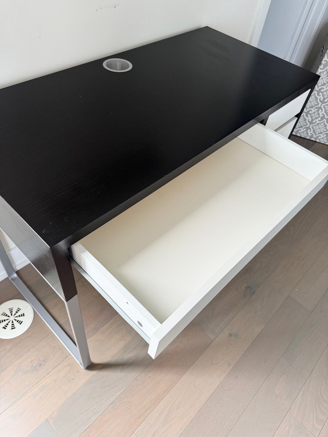 Ikea MICKE Desk, Dark Brown and White - photo 3