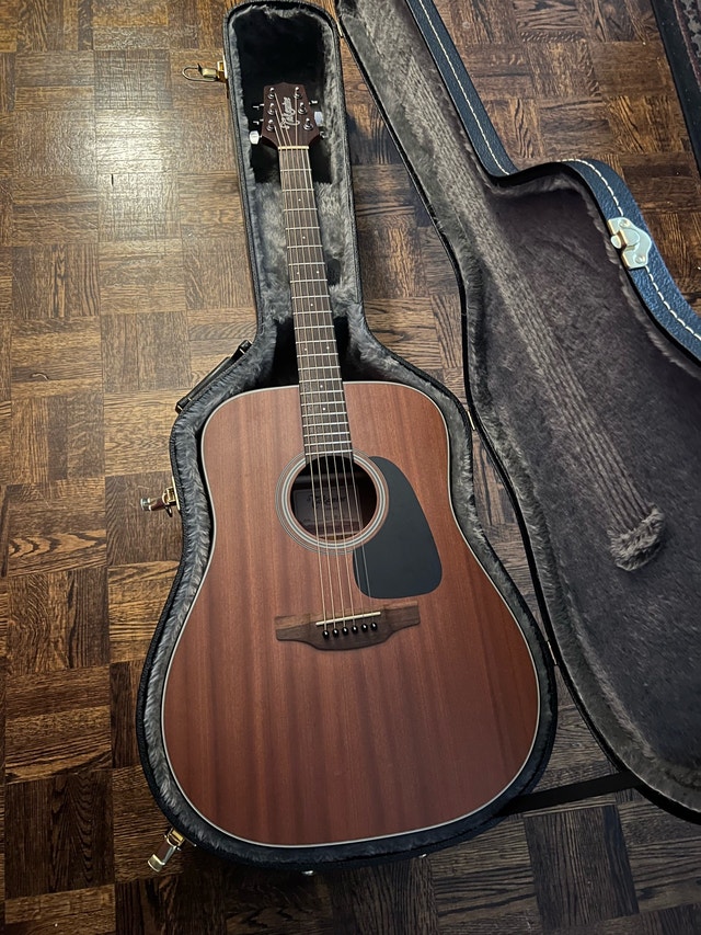 Takamine GD11M-NS - Acoustic Guitar - With Hardcase