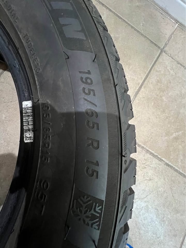 4 Michelin Winter Tires - photo 2