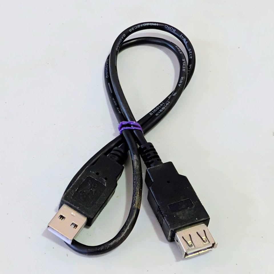 USB A to USB A Extension Cable – Black – 2 ft