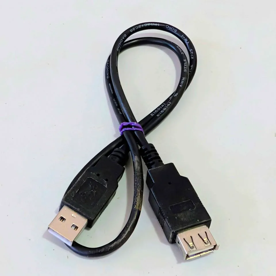 USB A to USB A Extension Cable – Black – 2 ft thumbnail