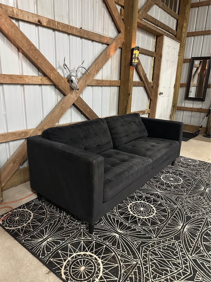 Comfortable Modern Sofa - photo 3