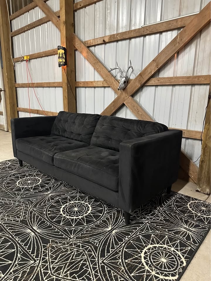 Comfortable Modern Sofa - photo 4