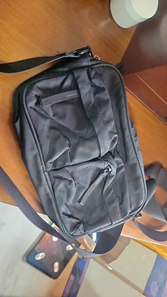 Sling bag