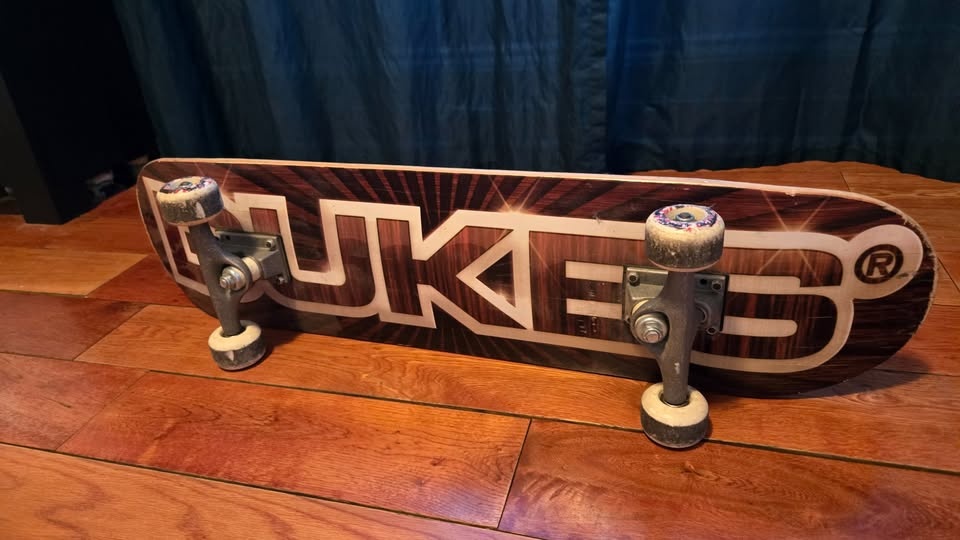 Skateboard Complete - Dukes Brand - Good Beginner Board - photo 2