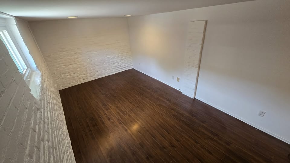1 Bed 1 Bath Apartment - photo 3
