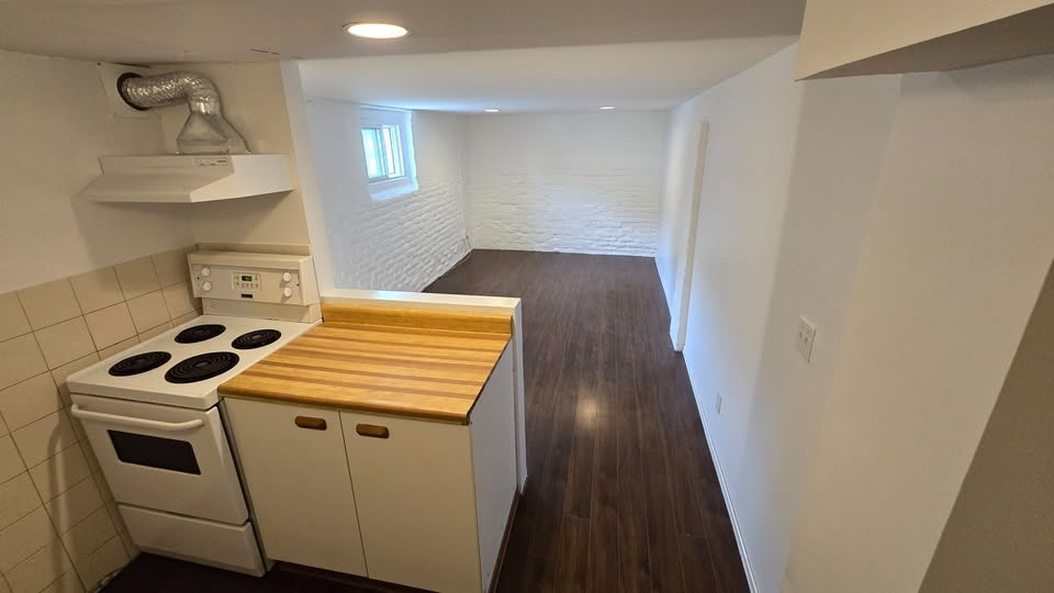 1 Bed 1 Bath Apartment - photo 5
