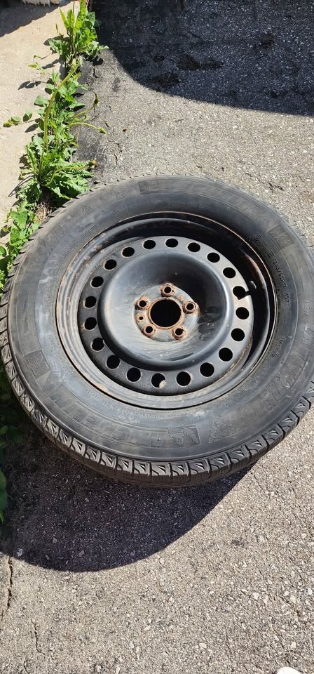 Michelin X-Ice Winter Tires on Rims 245/65R17 - Set of 4