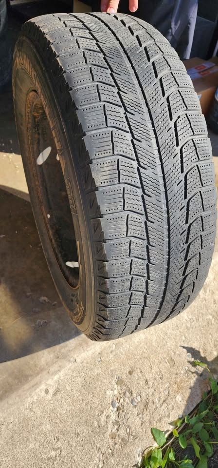 Michelin X-Ice Winter Tires on Rims 245/65R17 - Set of 4 - photo 3