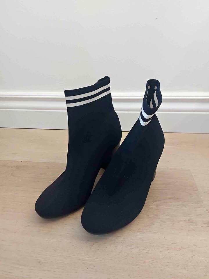 Black Style sock heels