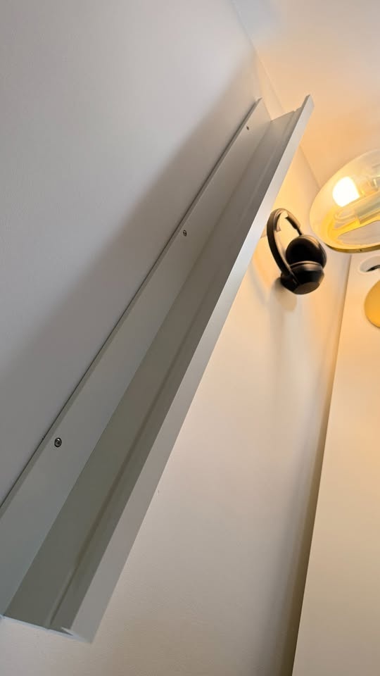 Picture Ledge Shelf – White (45" / 3.75ft) - photo 4