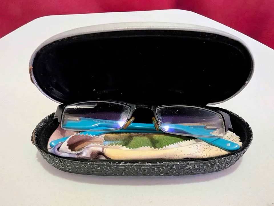 Titan Sky-Blue Half-Rim Frame – 52/18/140 + Case & Cloth thumbnail