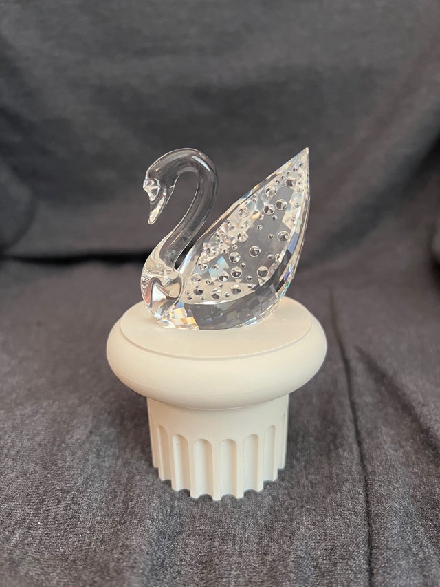 Swarovski Silver Crystal 100 Year Anni Swan 1895-1995 With box