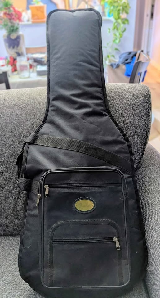 2011 Indonesian Squire Stratocaster - photo 4