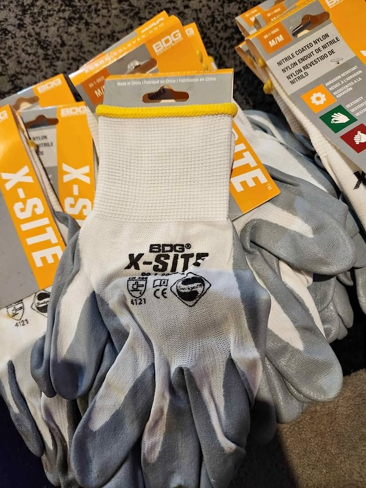 Summer gardening gloves (16 pairs)