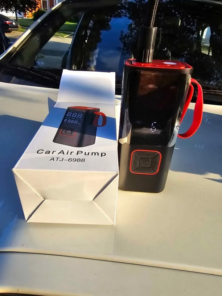 Car Tire Air compressor, Large Digital Display, 150 PSI image indicator(4)