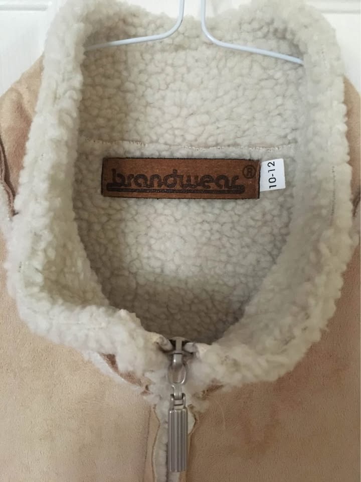 Beige Faux Shearling Sheepskin Small Vest P/U Markham - photo 4