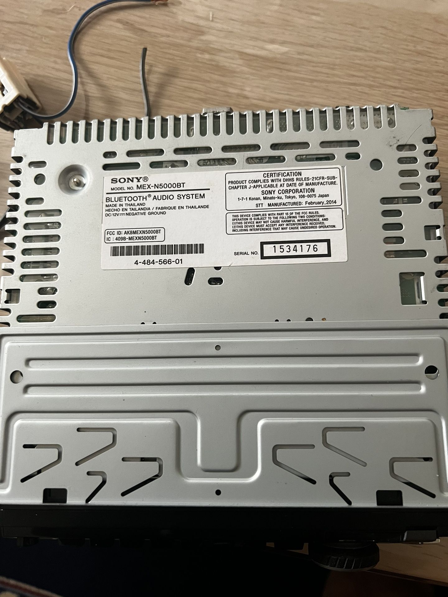 Sony MEX-N500BT Car Stereo - photo 3