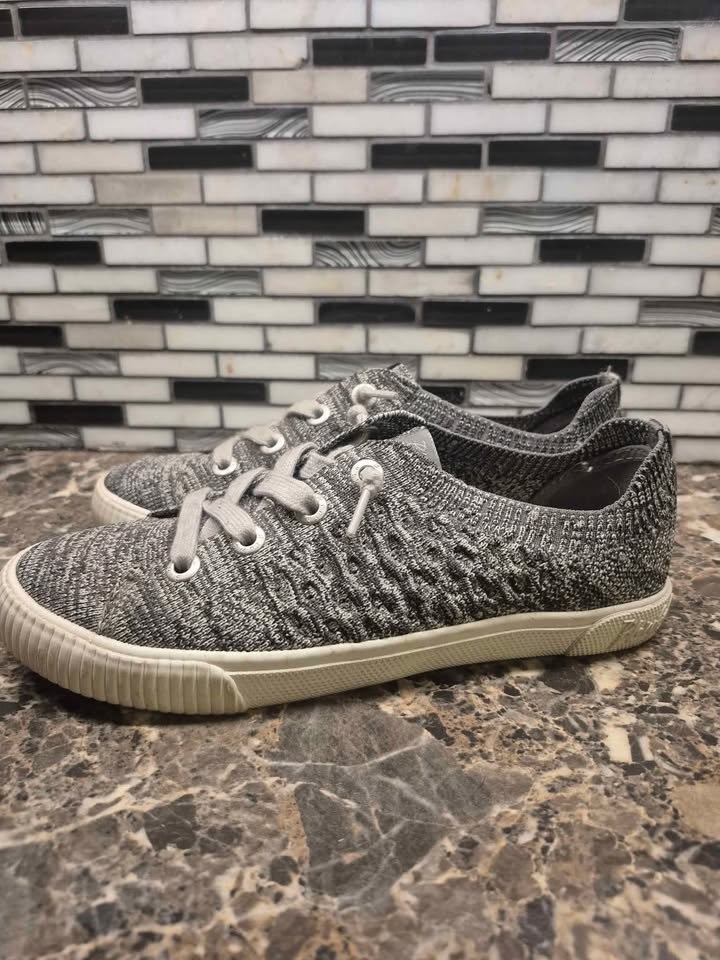 Ladies 6.5 shoes - photo 4